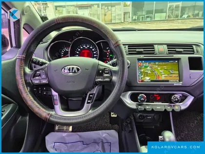 KIA PRIDE 1.6 GDI HATCHBACK