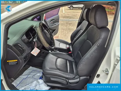 KIA PRIDE 1.6 GDI HATCHBACK
