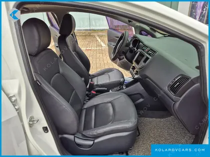 KIA PRIDE 1.6 GDI HATCHBACK