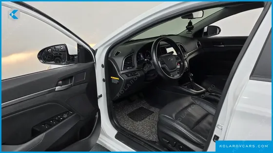 HYUNDAI ELANTRA (AVANTE) 1.6 E-VGT SMART