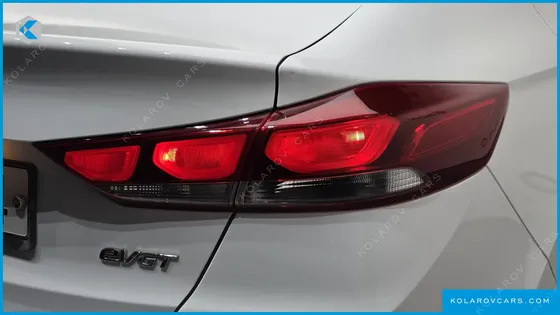 HYUNDAI ELANTRA (AVANTE) 1.6 E-VGT SMART