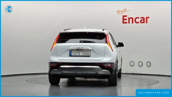 KIA NIRO SIGNATURE