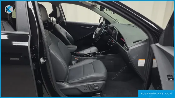 KIA NIRO SIGNATURE