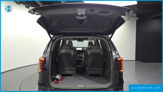 KIA CARNIVAL HEV 9-SEATER HI-LIMOUSINE
