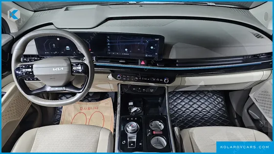 KIA CARNIVAL GASOLINE 9-SEATER HI LIMOUSINE