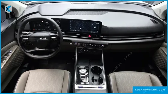 KIA CARNIVAL HEV 9SEATER NOBLESS