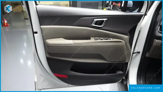 KIA CARNIVAL HEV 9SEATER NOBLESS