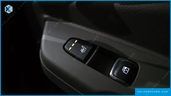 KIA CARNIVAL HEV 9SEATER NOBLESS