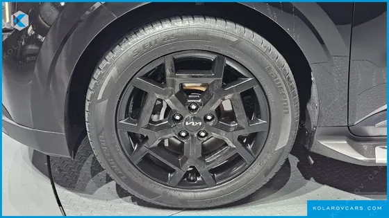 KIA CARNIVAL HEV 7SEATER GRAVITY