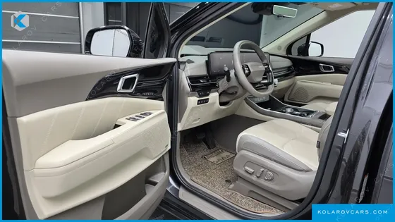 KIA CARNIVAL HEV 9SEATER SIGNATURE