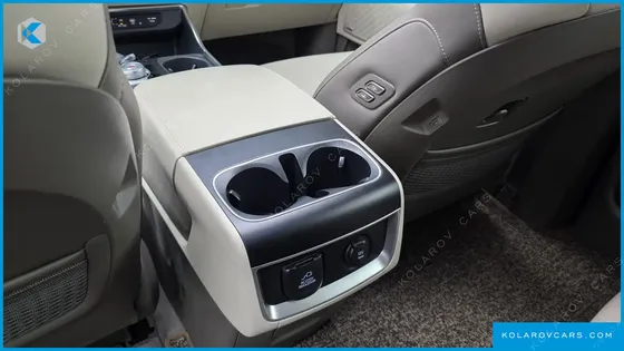 KIA CARNIVAL HEV 9SEATER SIGNATURE