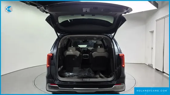 KIA CARNIVAL HEV 9SEATER SIGNATURE