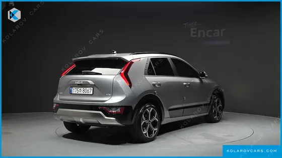 KIA NIRO SIGNATURE