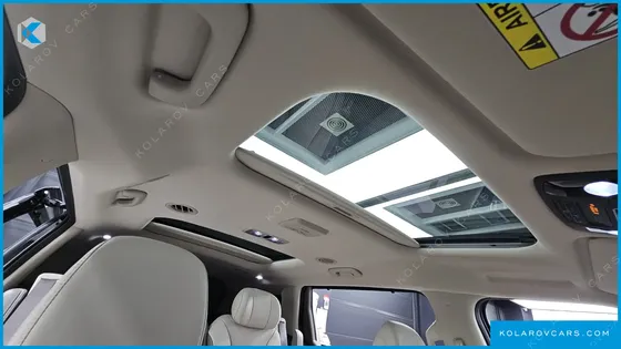 KIA CARNIVAL HEV 7SEATER GRAVITY