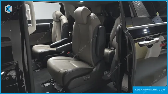 KIA CARNIVAL HEV 9SEATER GRAVITY