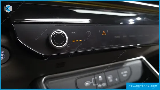 KIA CARNIVAL HEV 9SEATER GRAVITY