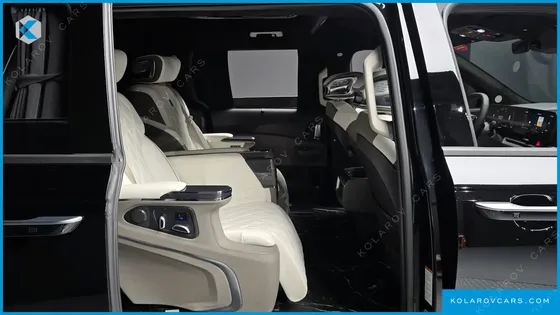 KIA CARNIVAL HEV 9-SEATER HI-LIMOUSINE (SPECIAL VEHICLE)