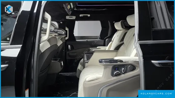 KIA CARNIVAL HEV 9-SEATER HI-LIMOUSINE (SPECIAL VEHICLE)
