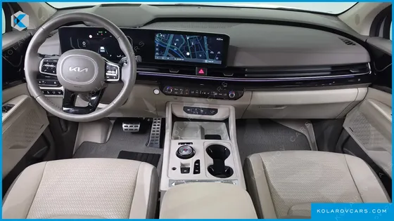 KIA CARNIVAL GASOLINE 7-SEATER GRAVITY