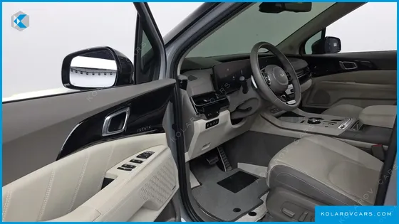 KIA CARNIVAL GASOLINE 7-SEATER GRAVITY