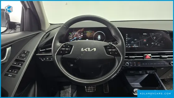KIA NIRO SIGNATURE