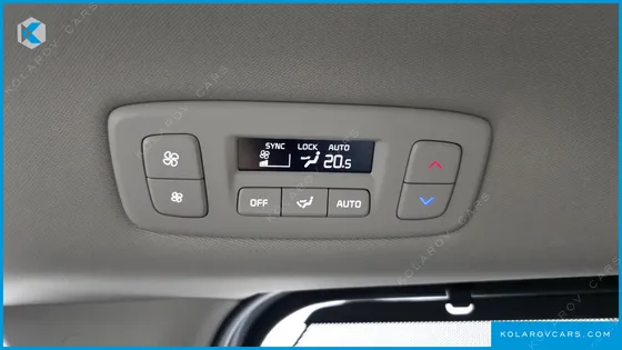 KIA CARNIVAL GASOLINE 9 SEATER X LINE