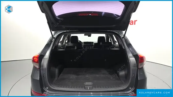 HYUNDAI TUCSON DIESEL 2.0 2WD