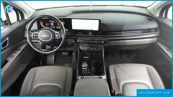 KIA CARNIVAL DIESEL 9-SEATER PRESTIGE