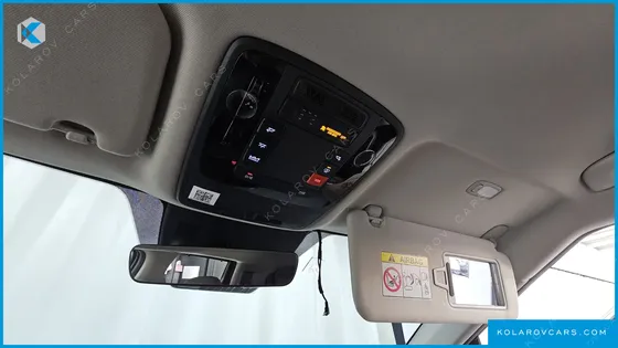 KIA CARNIVAL DIESEL 9-SEATER NOBLESSE