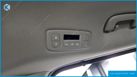KIA CARNIVAL DIESEL 9-SEATER NOBLESSE