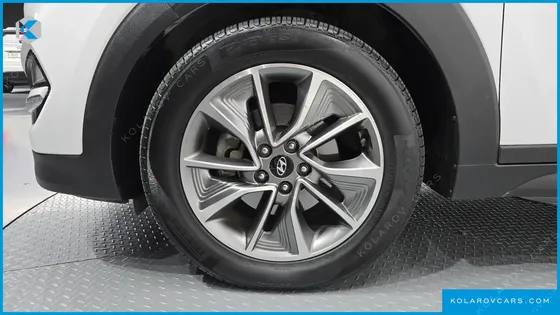 HYUNDAI TUCSON DIESEL 1.7 2WD