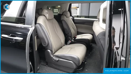 KIA CARNIVAL DIESEL 9-SEATER PRESTIGE