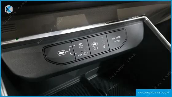 KIA CARNIVAL DIESEL 9-SEATER PRESTIGE