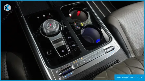KIA CARNIVAL DIESEL 7-SEATER GRAVITY