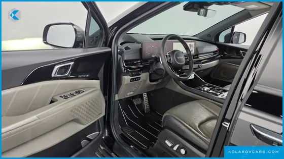 KIA CARNIVAL DIESEL 7-SEATER GRAVITY