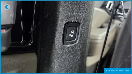 KIA CARNIVAL DIESEL 7-SEATER GRAVITY