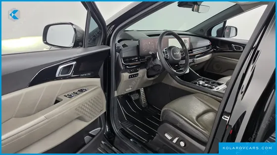 KIA CARNIVAL DIESEL 7-SEATER GRAVITY