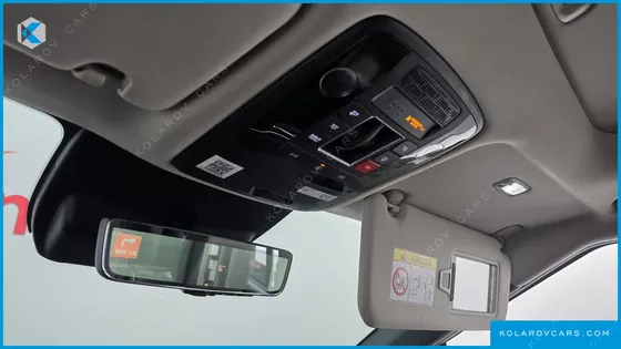 KIA CARNIVAL DIESEL 7-SEATER GRAVITY