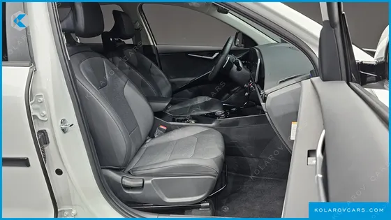 KIA NIRO SIGNATURE