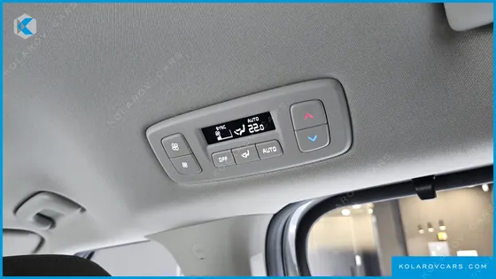 KIA CARNIVAL DIESEL 9-SEATER GRAVITY