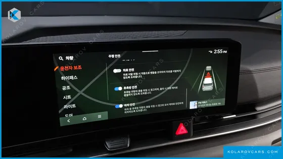 KIA CARNIVAL GASOLINE 9-SEATER PRESTIGE