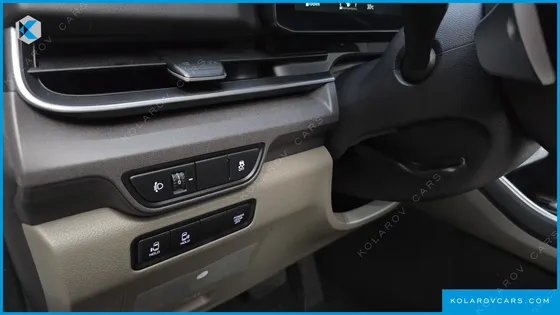 KIA CARNIVAL GASOLINE 9-SEATER PRESTIGE