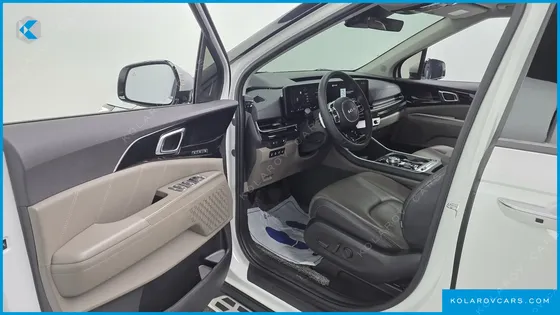 KIA CARNIVAL DIESEL 9-SEATER SIGNATURE