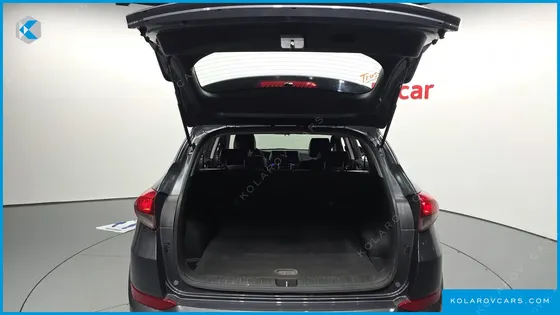 HYUNDAI TUCSON DIESEL 1.7 2WD