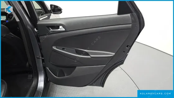 HYUNDAI TUCSON DIESEL 1.7 2WD