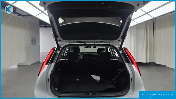 KIA NIRO SIGNATURE