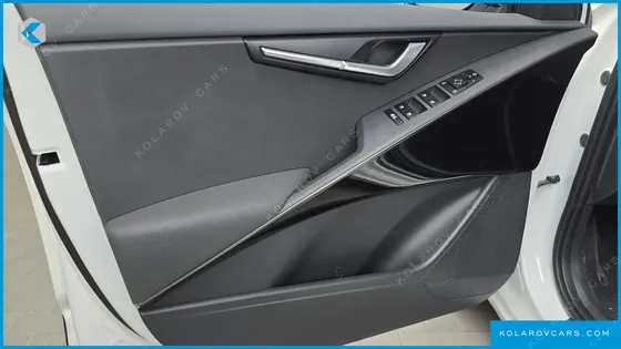 KIA NIRO SIGNATURE