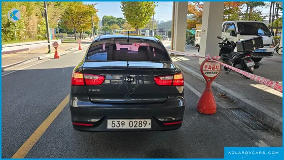 KIA PRIDE 4DR 1.4 MPI