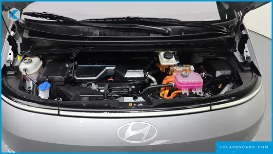 HYUNDAI STARIA HEV 1.6 CARGO 5-SEATER