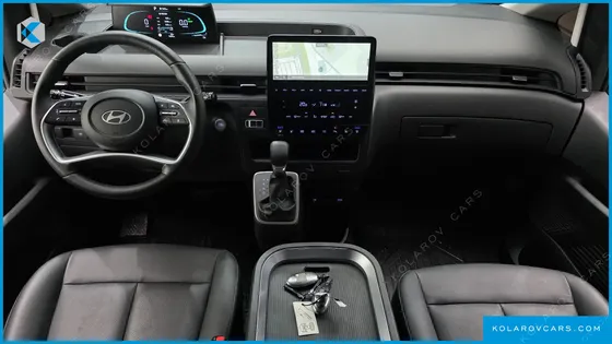 HYUNDAI STARIA HEV 1.6 CARGO 5-SEATER